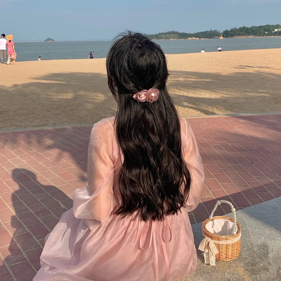 凤阁春残 封面